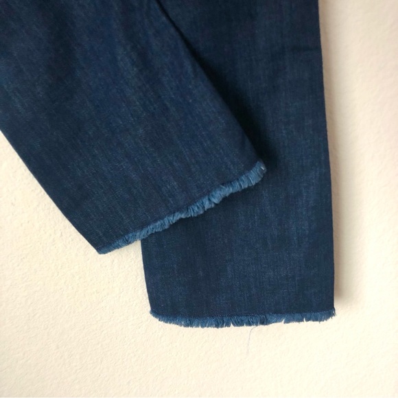 \Massimo Dutti\• Straight Leg Dark Wash Jeans - Picture 11 of 15